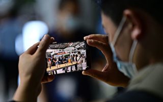 马杜罗被抓 网民调侃：华为手机或立大功