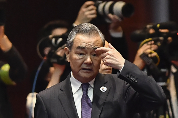 美军抓马杜罗重击中共 王毅要背锅?