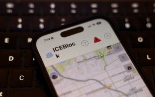 川普政府施压 苹果下架ICE探员追踪应用程序