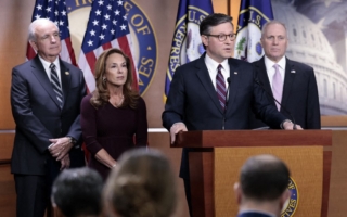 美议长将在英国议会讲话 庆祝美建国250周年