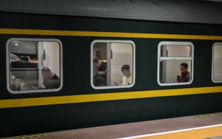 中共全国宣传部长会议悄弃“经济光明论”