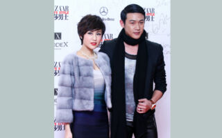 大陆男星陆毅50岁生日 女儿一句话让全家泪崩