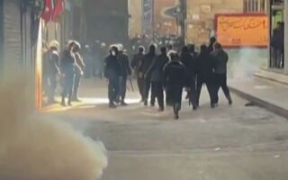 伊朗周四网络瘫痪 民众抗议进入第12天