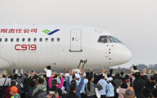 从“唐飞机”坠毁到C919 中国航空安全的镜子