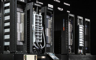 AI推升供需紧张 传业者要求预付款、翻倍调涨企业级NAND