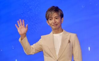 木村拓哉搭机巧遇高市早苗 被首相一句话惊呆