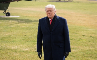 川普说明为何暂缓对伊朗军事打击