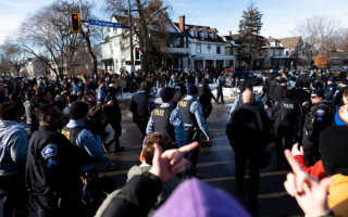 ICE执法致明州女子死亡 川普：系自卫