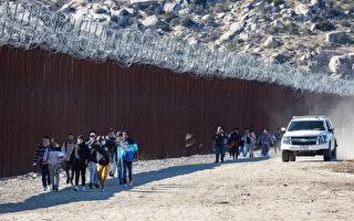 律师楼：在美申请庇护华人不会被送乌干达