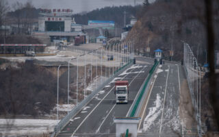 英国网红谈朝鲜之旅:连上厕所都要报备