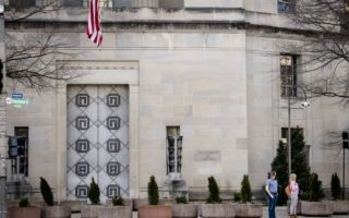 一中国公民参与诈骗174名美国人 获刑46个月