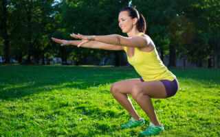 研究：每天多运动5分钟或少坐半小时可延寿