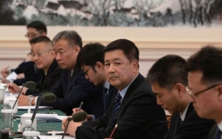 吴执:张又侠落马 王小洪先表忠心的背后