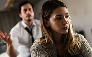 专家解析嫉妒损害伴侣关系的3种方式