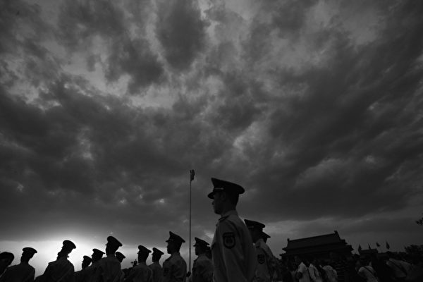 王友群:习近平14年至少“树敌”994人