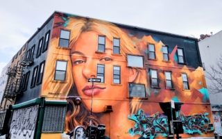 马斯克资助纪念乌克兰难民遇害壁画 亮相布碌崙布什维克