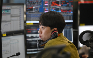 亚洲开盘随华尔街重挫 韩股一度触发熔断