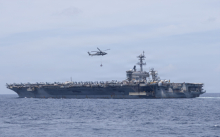 美国有11艘航母 川普为何选林肯号去波斯湾