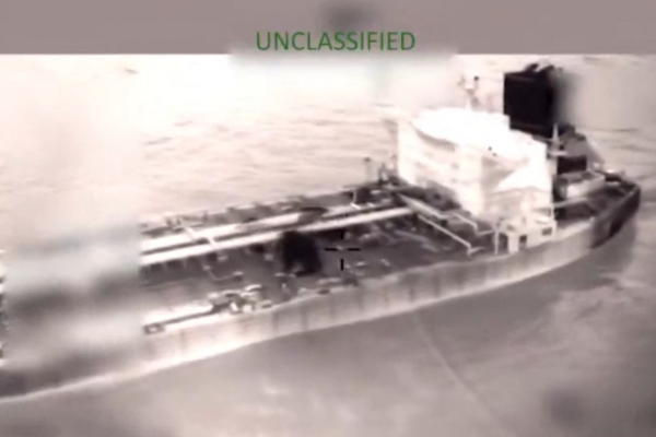 美军千里追缉 在印度洋拦截委国运往中国油轮