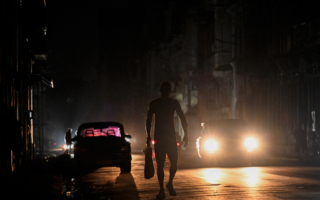 美警告在古巴公民 应留意反美抗议与燃料短缺