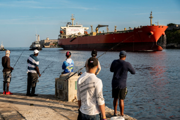 古巴缺油严重 国际航空公司无法加油