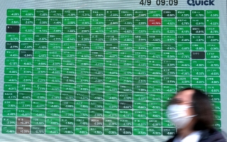 高市率自民党大胜 令巴菲特大赚一笔