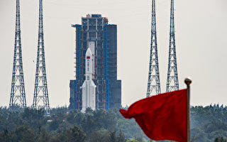 中国朱雀三号火箭回收试验失败 发生异常燃烧