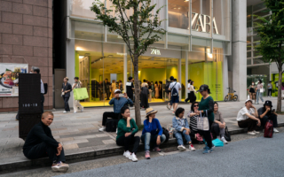 分析：中国人消费心理转变 官方煽动渐失效