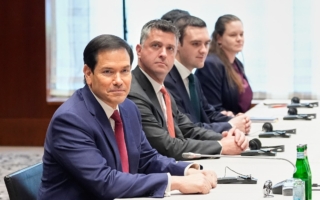 慕尼黑安全会议期间 卢比奥和王毅会面