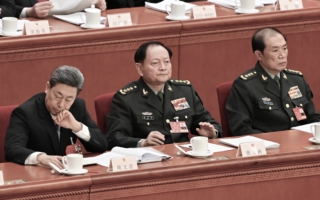分析:习掌军变“防军” 抓张又侠成梦魇