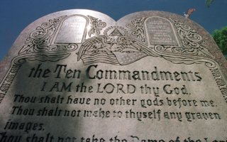 路州教室挂十诫违宪？上诉法院给出意外裁决