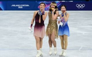 组图：冬奥女单花滑 一睹奖牌得主风采