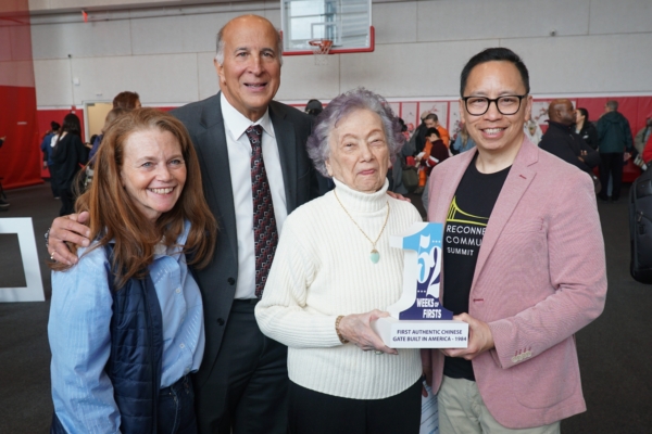 庆美国建国250周年 费城华埠办“52周首创”