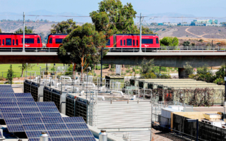 美公司用食盐研发钠电池 对抗中共锂垄断