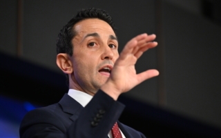 昆州州长推峰会外交 力邀川普总统访澳