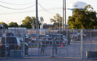 国民警卫队抵达芝加哥附近ICE设施