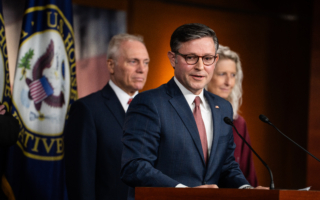 遭中共拘押者之女将出席川普国情咨文演讲