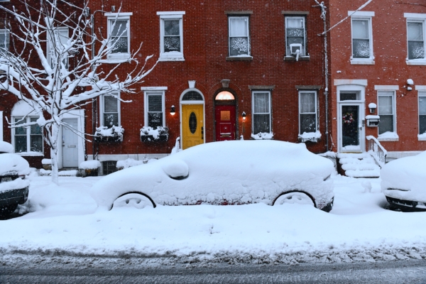 暴雪后美东北逐步重回正轨 恢复供电与交通