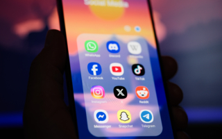 涉嫌性侵少女 卫理公会女校游泳教练被捕