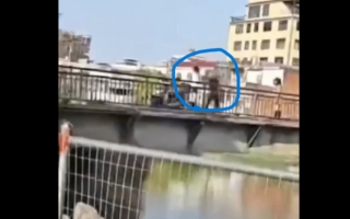 潮州夫妻吵架把孩子扔下河 两人身份曝光