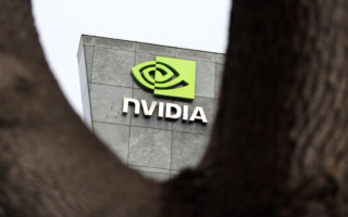 美官员：英伟达H200芯片尚未销往中国