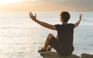 为何正面情绪有助于纾解日常压力？