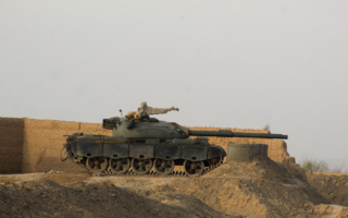 巴阿两国交战 美国：巴方对塔利班有自卫权