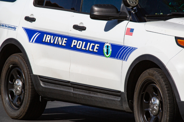 加州尔湾豪宅可疑 FBI危险品探员展开调查