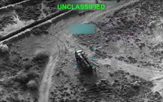 美空袭伊朗使用哪些武器 中央司令部发视频