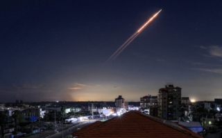 伊朗袭击惹众怒 海湾国家击落伊轰炸机和导弹