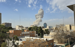 哈梅内伊被斩首 媒体人指中共遭到三重打击