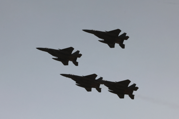 美警告沙特将遭袭 传海湾国家或对伊空袭