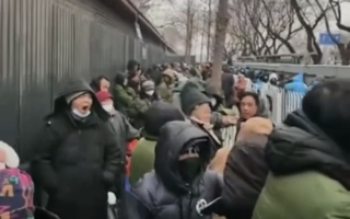 两会期间 访民进京伸冤 信访局外人潮聚集