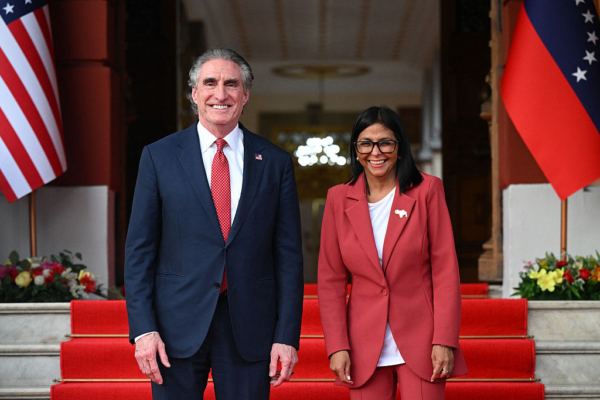 美国宣布与委内瑞拉恢复外交关系